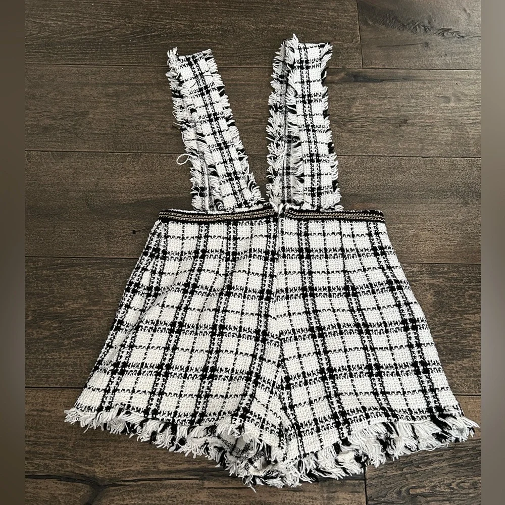 Chic‎ Black and White Plaid overall Skort with Fringe